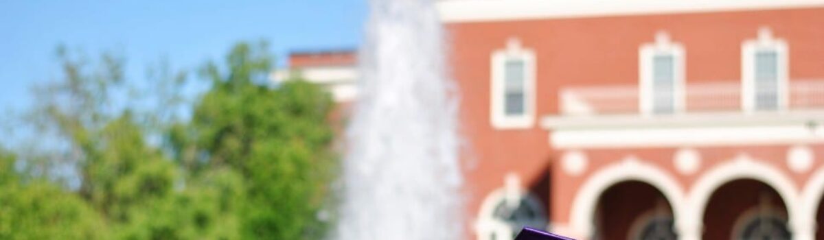 Scholarships for Women: Your 2021 List