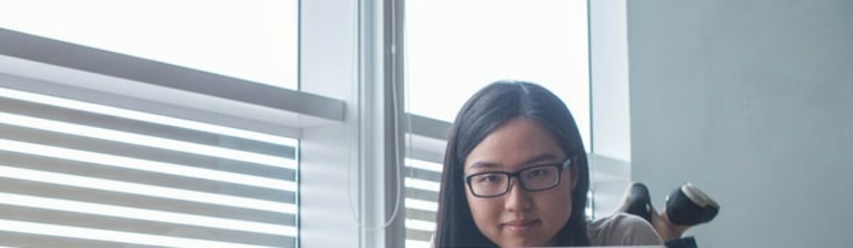 A guide to writing the best personal statement for your college application (with template and examples!)