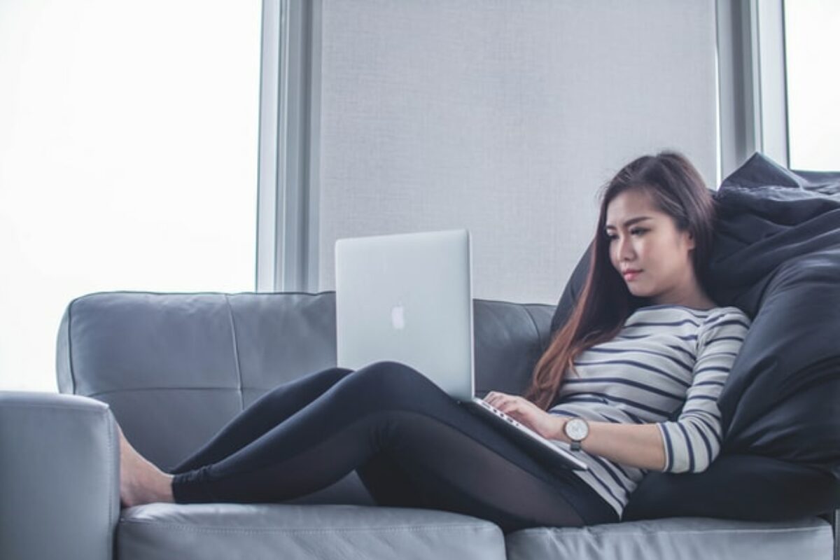 9 Tips for Writing an Essay About Yourself