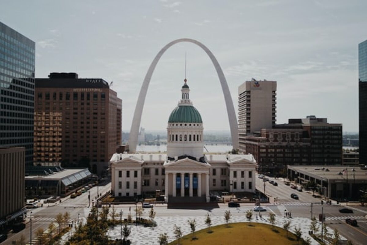 Awesome Scholarships in Missouri to Save You Money for 2021