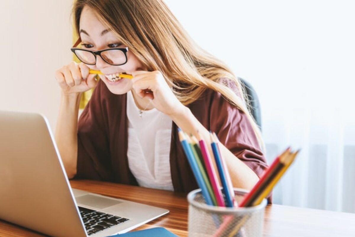 How college student loans work: The definitive guide to borrowing responsibly, to minimize your student loan debt